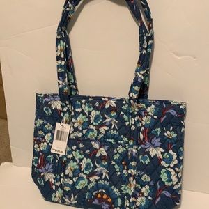 Vera Bradley small Vera tote floral bursts